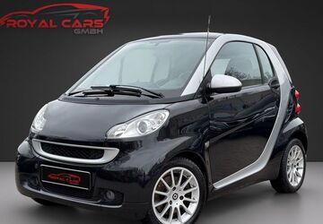 Smart ForTwo 94.590 km 5.690 &euro; Hamburg 22111