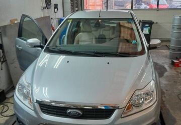 Ford Focus 218.000 km 4.950 &euro; Trittau 22946