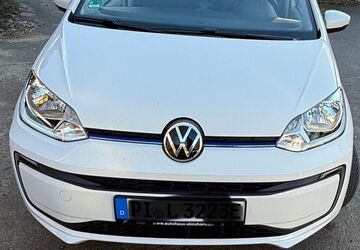 VW e-up! 44.500 km 10.950 &euro; Ellerhooo 25373