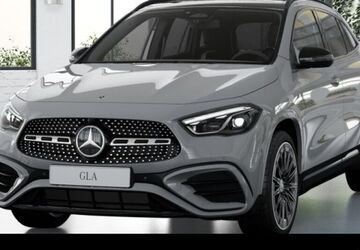 Mercedes-Benz GLA 200 9.900 km 41.900 &euro; Hamburg 22047