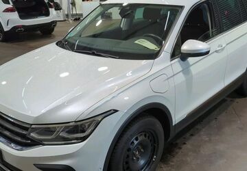 VW Tiguan 58.255 km 25.445 &euro; Uetersen bei Hamburg 25436