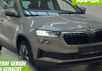 Skoda Karoq 53.100 km 21.990 &euro; Hamburg 22529