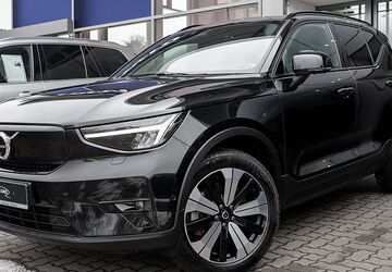 Volvo XC40 94.300 km 27.890 &euro; Pinneberg 25421