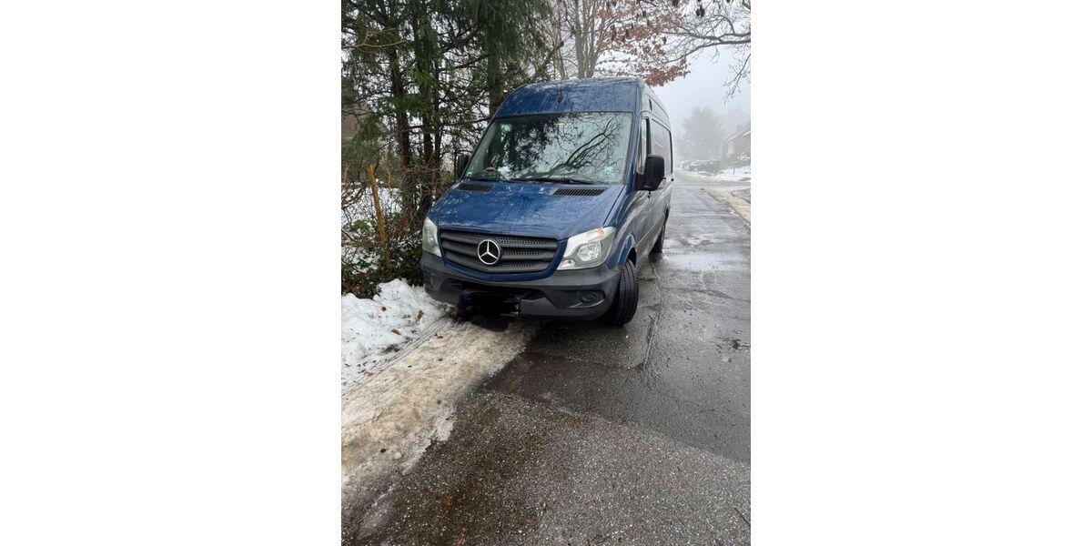 Mercedes-Benz Sprinter 223.000 km 12.200 &euro; hamburg 22417