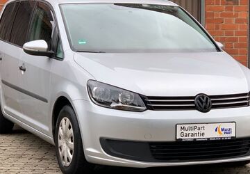 VW Touran 200.000 km 7.499 &euro; Geesthacht (bei Hamburg) 21502