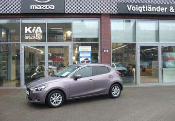 Mazda 2 11.646 km 11.885 &euro; Hamburg 22049