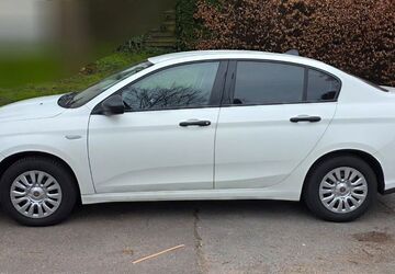 Fiat Tipo 74.000 km 9.900 &euro; Hamburg 22415