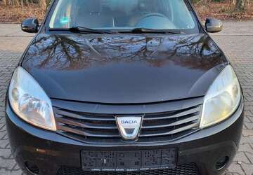 Dacia Sandero 174.000 km 1.100 &euro; Winsen (Luhe) 21423