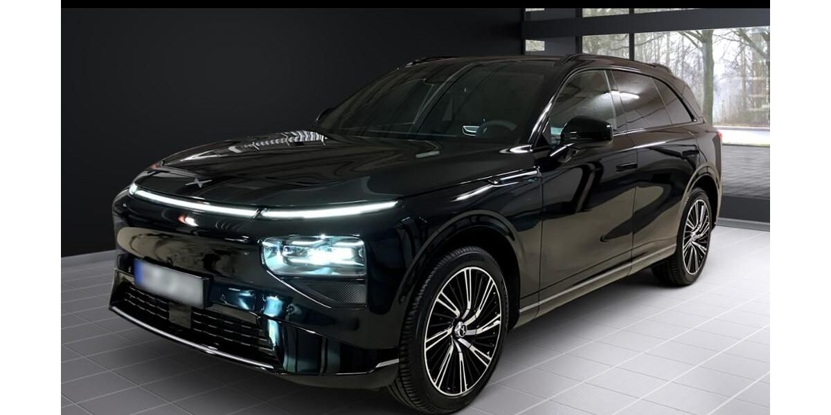 XPeng G9 15.000 km 57.900 &euro; Hamburg 22335