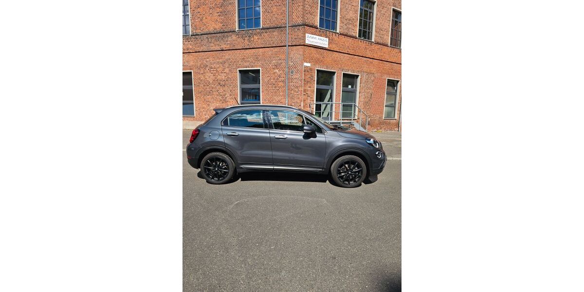 Fiat 500X 66.500 km 16.600 &euro; Hamburg 22089