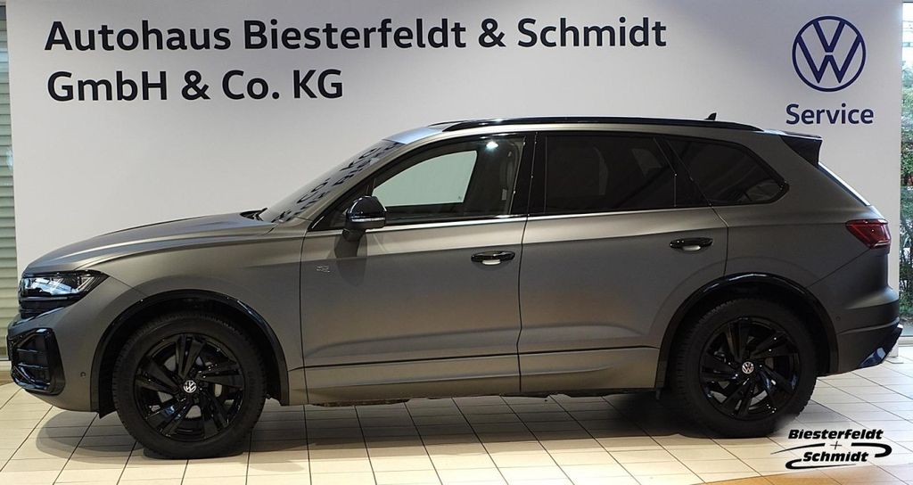 VW Touareg 17.000 km 84.290 &euro; Wedel 22880