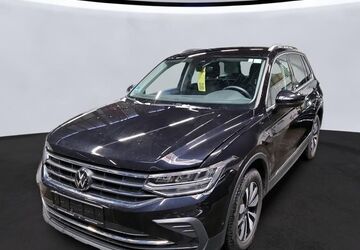 VW Tiguan 59.800 km 26.655 &euro; Appen 25482