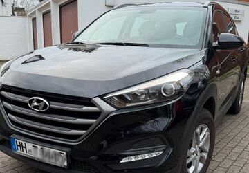 Hyundai TUCSON 40.000 km 16.900 &euro; Hamburg 22523