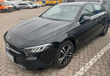 Mercedes-Benz A 180 19.600 km 24.700 &euro; Hamburg 21039