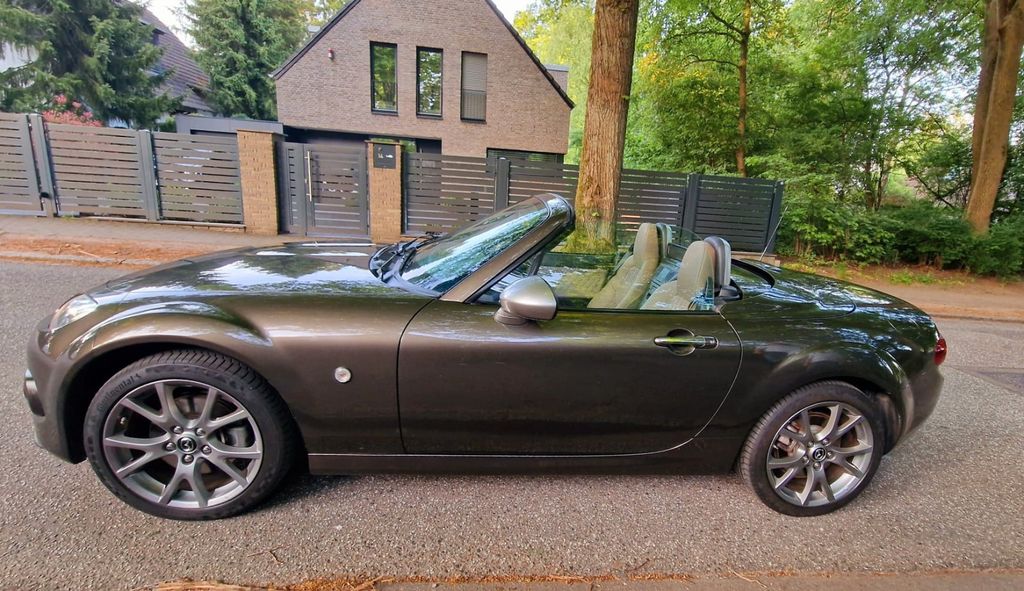 Mazda MX-5 147.000 km 11.700 &euro; Hamburg 22391