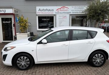 Mazda 3 47.000 km 8.450 &euro; Winsen (Luhe). 21423