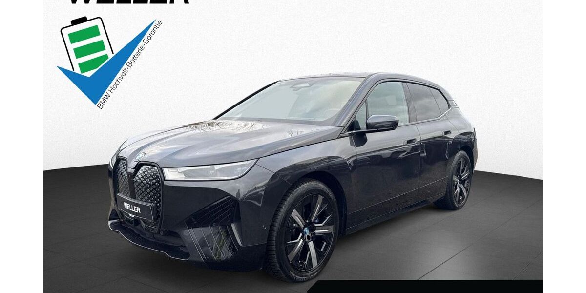 BMW iX 28.087 km 42.222 &euro; Hamburg 21073
