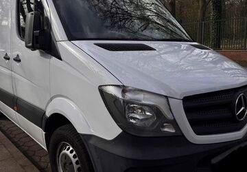 Mercedes-Benz Sprinter 199.000 km 13.500 &euro; Hamburg 22549