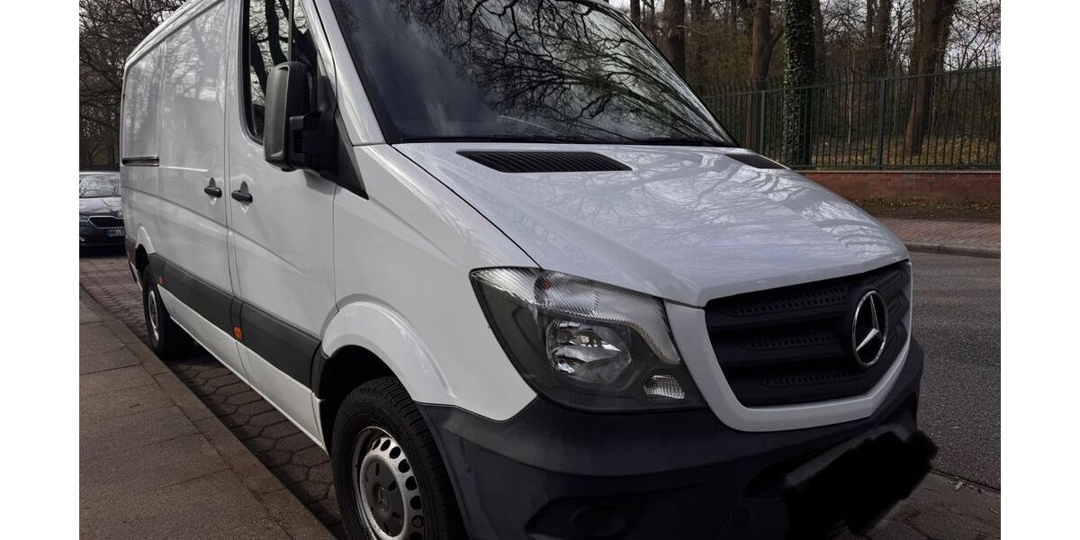 Mercedes-Benz Sprinter 199.000 km 13.500 &euro; Hamburg 22549