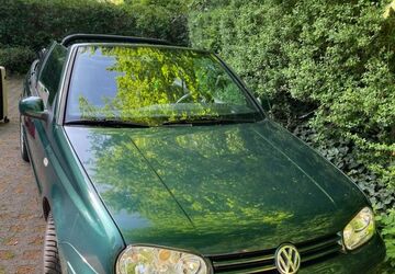 VW Golf 121.000 km 3.200 &euro; Hamburg 22337