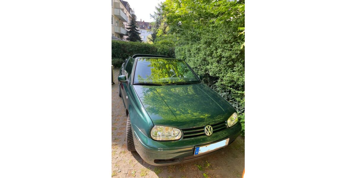VW Golf 121.000 km 3.200 &euro; Hamburg 22337