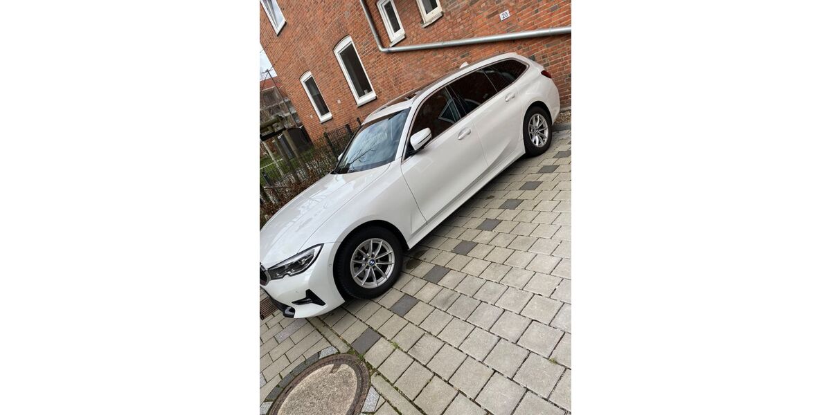 BMW 320 91.000 km 22.000 &euro; Hamburg 21107