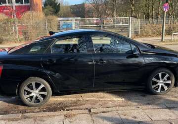 Toyota Mirai 5.000 km 8.000 &euro; Hamburg, Freie und Hansestadt 22307
