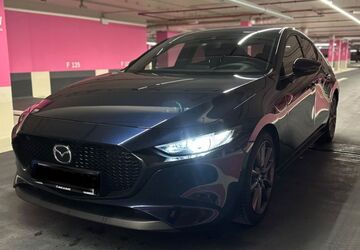 Mazda 3 69.000 km 18.900 &euro; Hamburg 20457