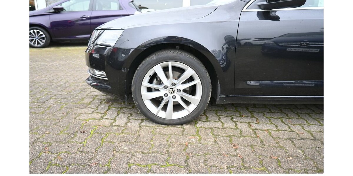 Skoda Octavia 1.5 TSI Combi *Style* Navi LED ACC 17Alu 169.000 km 13.500 &euro; Seevetal - Hittfeld 21218