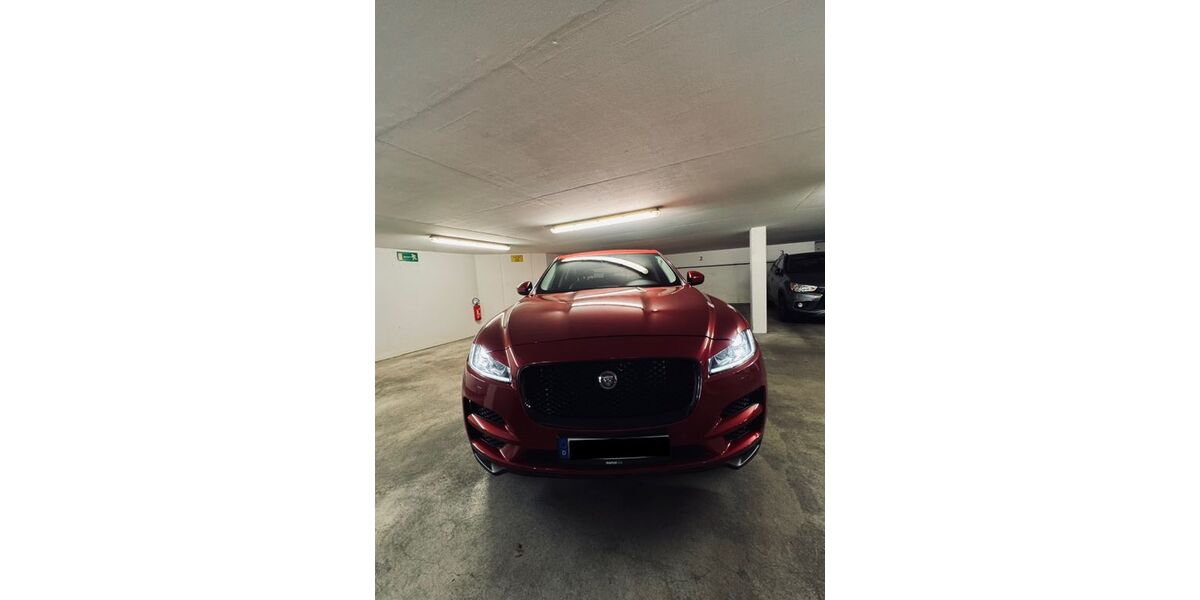 Jaguar F-Pace 122.000 km 15.800 &euro; Hamburg 22179