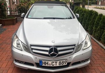 Mercedes-Benz 220 91.000 km 16.999 &euro; Hamburg 22041