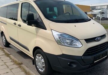 Ford Tourneo Custom 273.359 km 8.290 &euro; Hamburg 20539
