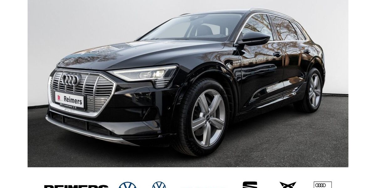 Audi e-tron 36.710 km 30.490 &euro; Hamburg 22457