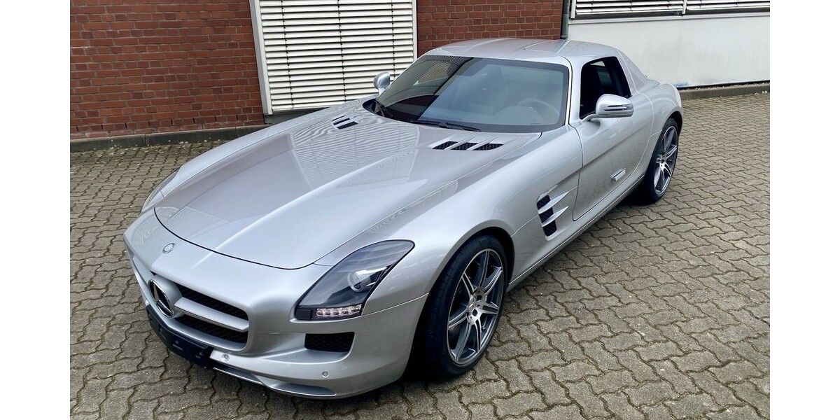 Mercedes-Benz SLS AMG 2.900 km 330.000 &euro; Hamburg 20038