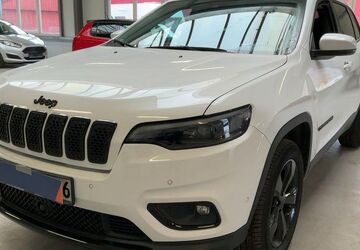Jeep Cherokee 36.500 km 23.950 &euro; Geesthacht 21502
