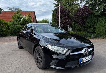 Mercedes-Benz A 180 114.000 km 16.500 &euro; Hamburg 20359