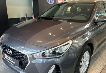 Hyundai i30 118.000 km 10.800 &euro; Hamburg 22547