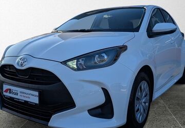 Toyota Yaris 32.000 km 15.990 &euro; Winsen 21423