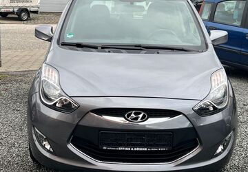 Hyundai ix20 84.000 km 6.690 &euro; Hamburg 20537