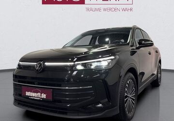 VW Tiguan 25.466 km 32.990 &euro; Ahrensburg 22926