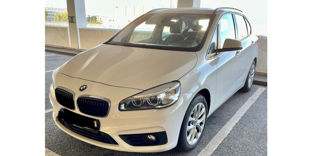 BMW 218 Active Tourer 120.000 km 12.900 &euro; Hamburg 22609