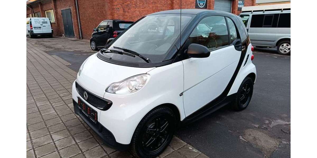 Smart forTwo 84.500 km 6.350 &euro; Hamburg 22043