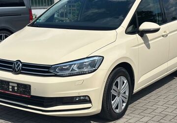 VW Touran 247.000 km 13.900 &euro; Stapelfeld bei Hamburg 22145