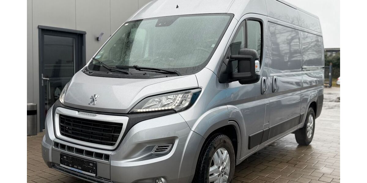 Peugeot Boxer 116.477 km 18.900 &euro; Appen-Etz 25482