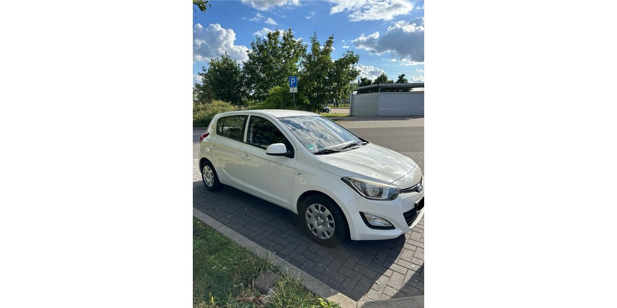 Hyundai i20 168.000 km 3.100 &euro; Hamburg 22303