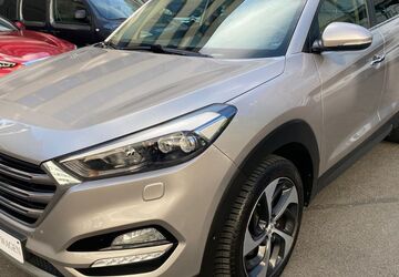 Hyundai TUCSON 139.100 km 14.900 &euro; Hamburg 20099