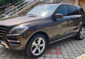 Mercedes-Benz ML 350 236.000 km 19.900 &euro; Hamburg 22045