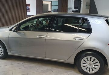 VW Golf 117.036 km 8.500 &euro; Hamburg 22529