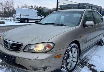 Nissan Maxima 342.000 km 1.890 &euro; Hamburg 20539