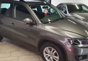 VW Tiguan 118.406 km 7.999 &euro; Hamburg 22529